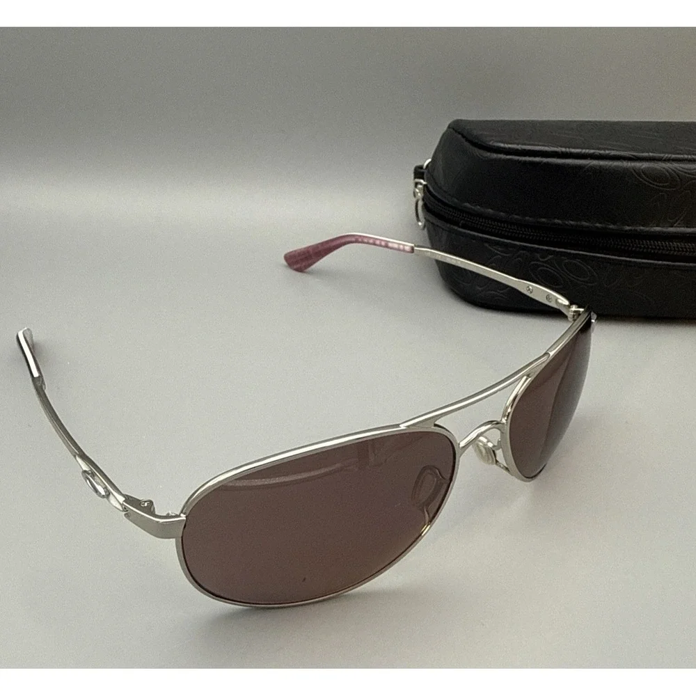 Oakley 